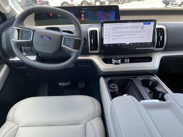 new 2025 Ford Expedition car, priced at $68,210