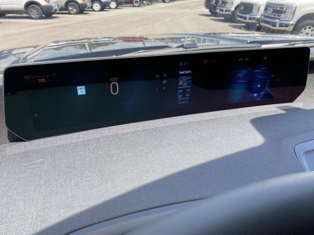 new 2025 Ford Expedition car, priced at $68,210