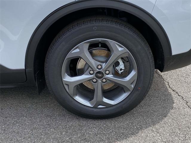 new 2025 Ford Escape car, priced at $32,867