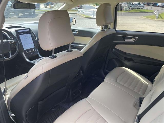 used 2024 Ford Edge car, priced at $28,694