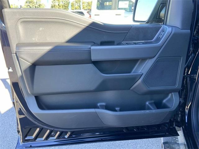 new 2025 Ford F-150 car, priced at $54,572