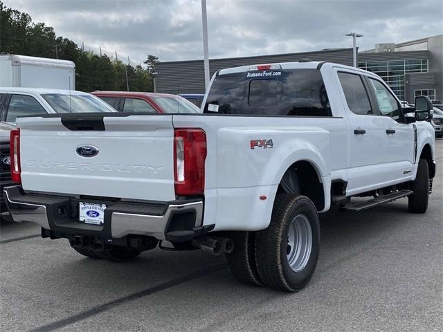 new 2025 Ford F-350 car, priced at $67,178