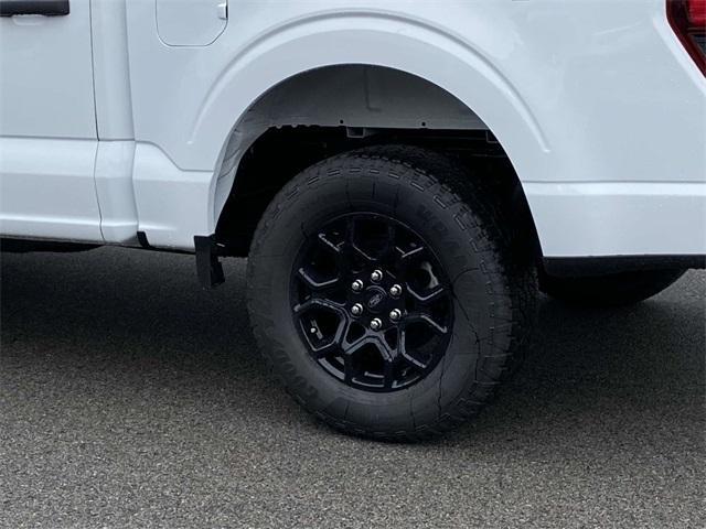 new 2025 Ford F-150 car, priced at $44,627