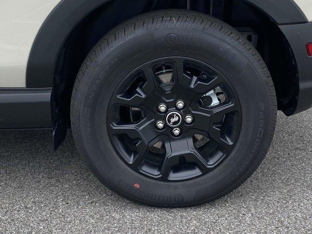 new 2025 Ford Bronco Sport car, priced at $32,556