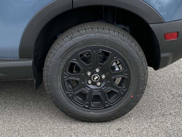 new 2025 Ford Bronco Sport car, priced at $39,915