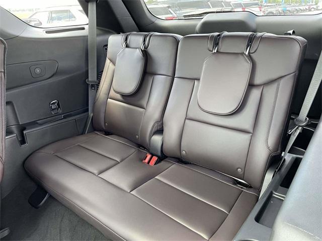 new 2025 Ford Explorer car, priced at $50,194