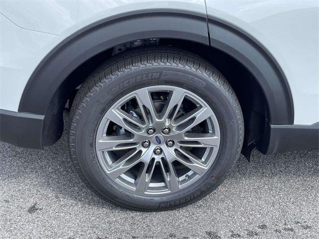 new 2025 Ford Explorer car, priced at $50,194