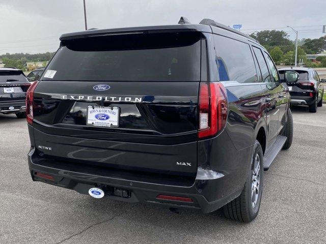 new 2025 Ford Expedition Max car, priced at $71,705