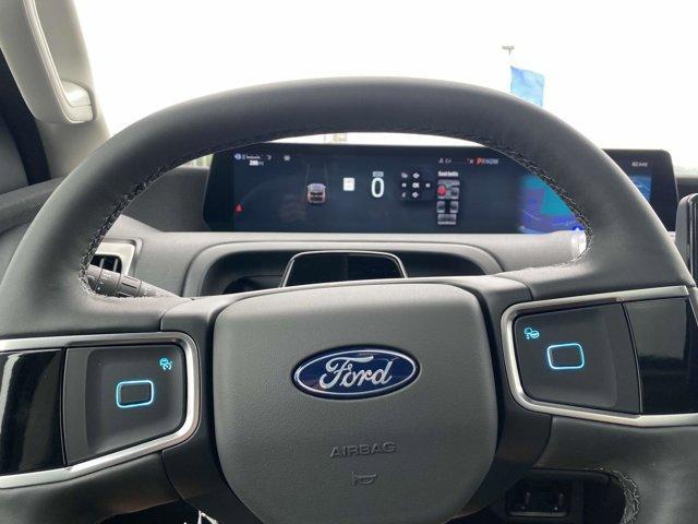 new 2025 Ford Expedition Max car, priced at $71,705