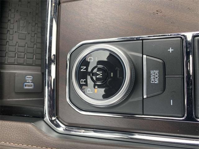 used 2024 Ford Expedition car, priced at $69,990