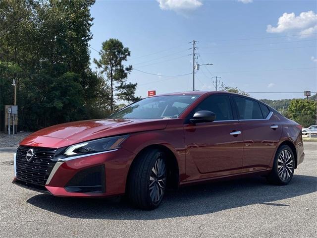 used 2024 Nissan Altima car, priced at $23,616