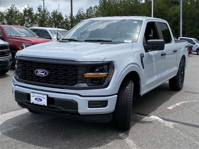 new 2025 Ford F-150 car, priced at $45,390
