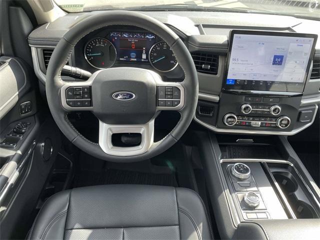 new 2024 Ford Expedition car, priced at $61,249