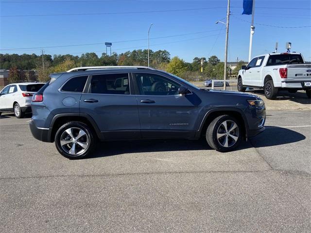 used 2020 Jeep Cherokee car, priced at $19,990