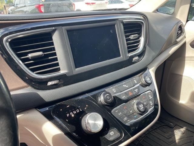 used 2019 Chrysler Pacifica car, priced at $16,990