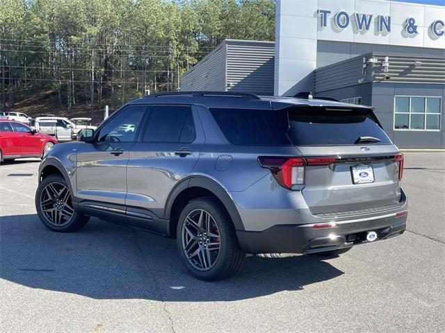 new 2025 Ford Explorer car, priced at $49,699