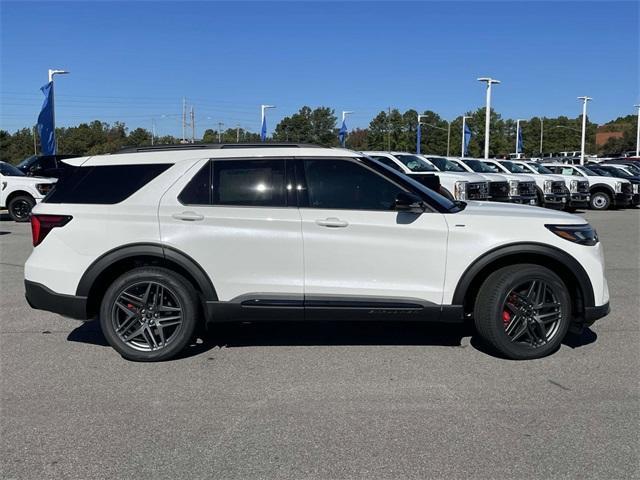 new 2025 Ford Explorer car, priced at $53,035