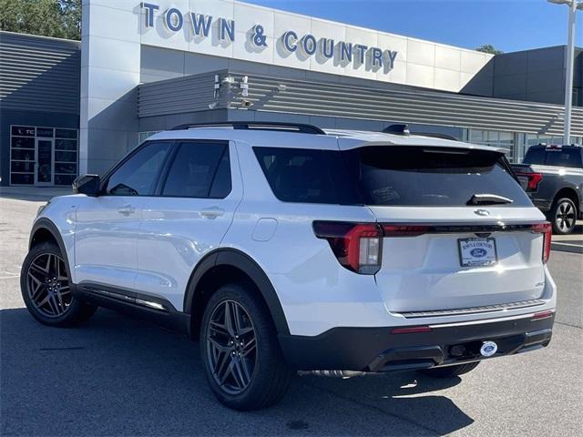 new 2025 Ford Explorer car, priced at $53,035