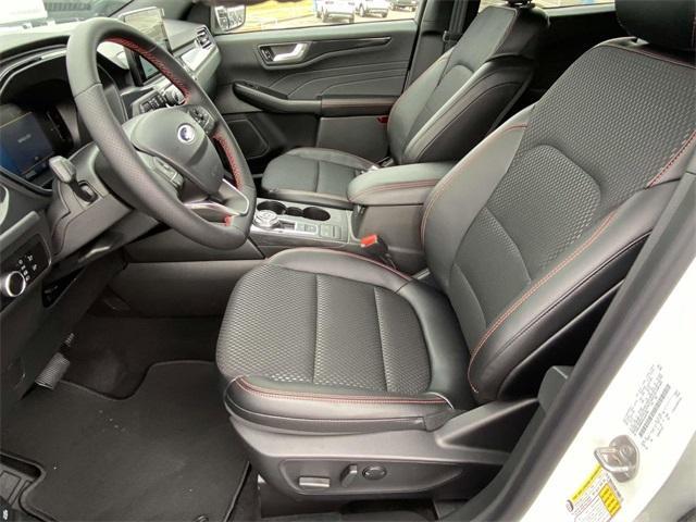 new 2025 Ford Escape car, priced at $28,084