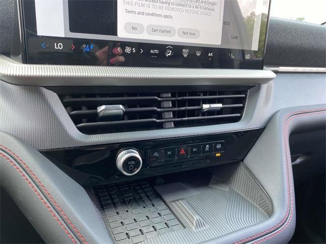 new 2025 Ford Explorer car, priced at $56,273