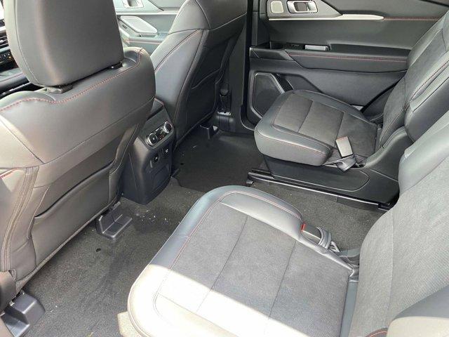 new 2025 Ford Explorer car, priced at $55,712