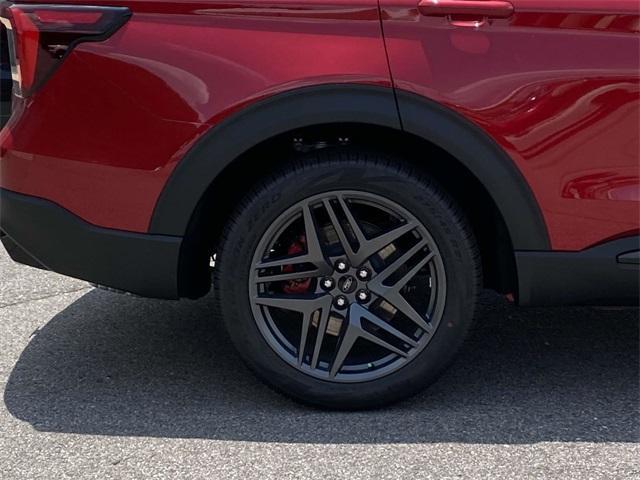 new 2025 Ford Explorer car, priced at $56,273