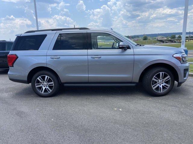 new 2024 Ford Expedition car, priced at $61,684