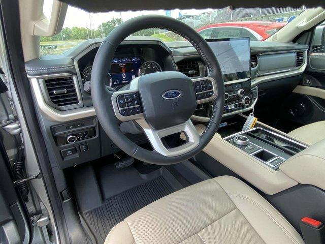 new 2024 Ford Expedition car, priced at $61,684