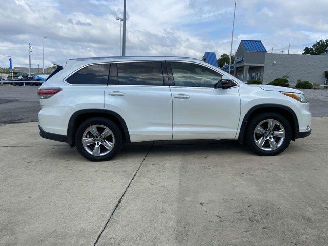 used 2016 Toyota Highlander car, priced at $18,893