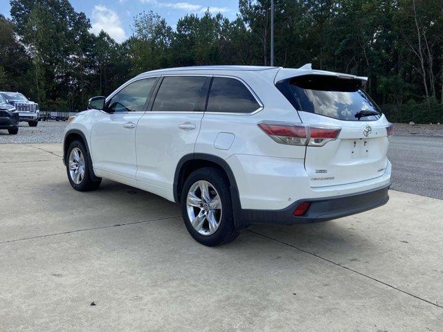 used 2016 Toyota Highlander car, priced at $18,893