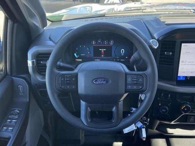 new 2025 Ford F-150 car, priced at $45,672