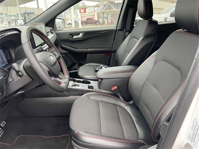 used 2023 Ford Escape car, priced at $25,899