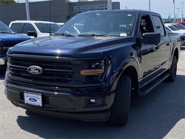 new 2025 Ford F-150 car, priced at $51,878