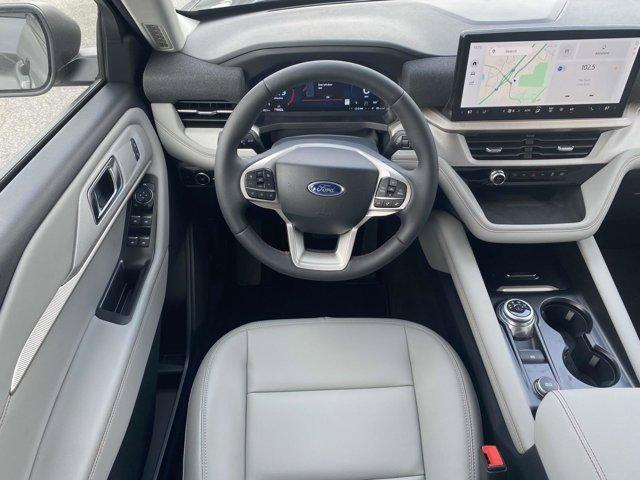 new 2025 Ford Explorer car, priced at $39,736