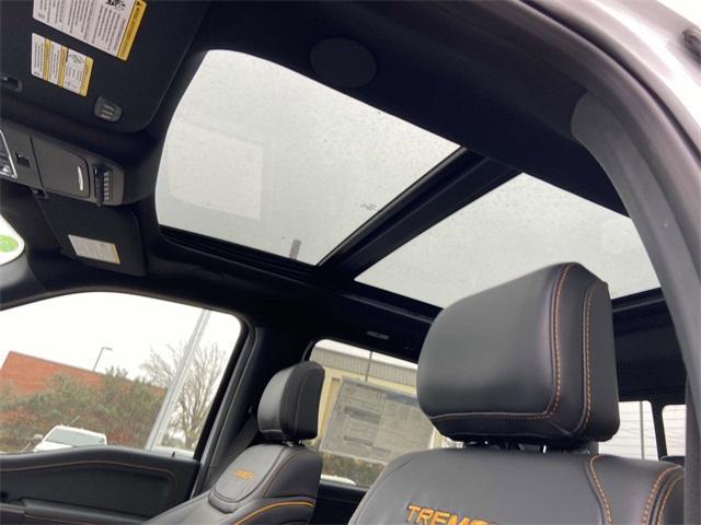 new 2025 Ford F-150 car, priced at $69,986