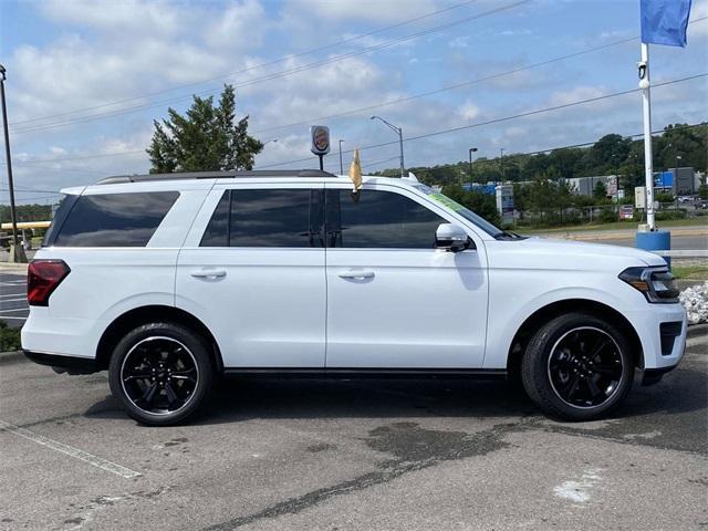 used 2023 Ford Expedition car, priced at $48,940