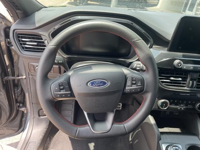 used 2024 Ford Escape car, priced at $25,998
