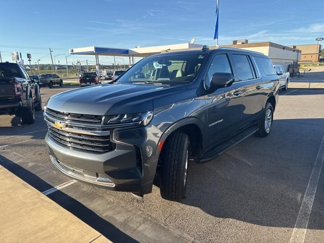 used 2021 Chevrolet Suburban car, priced at $34,895