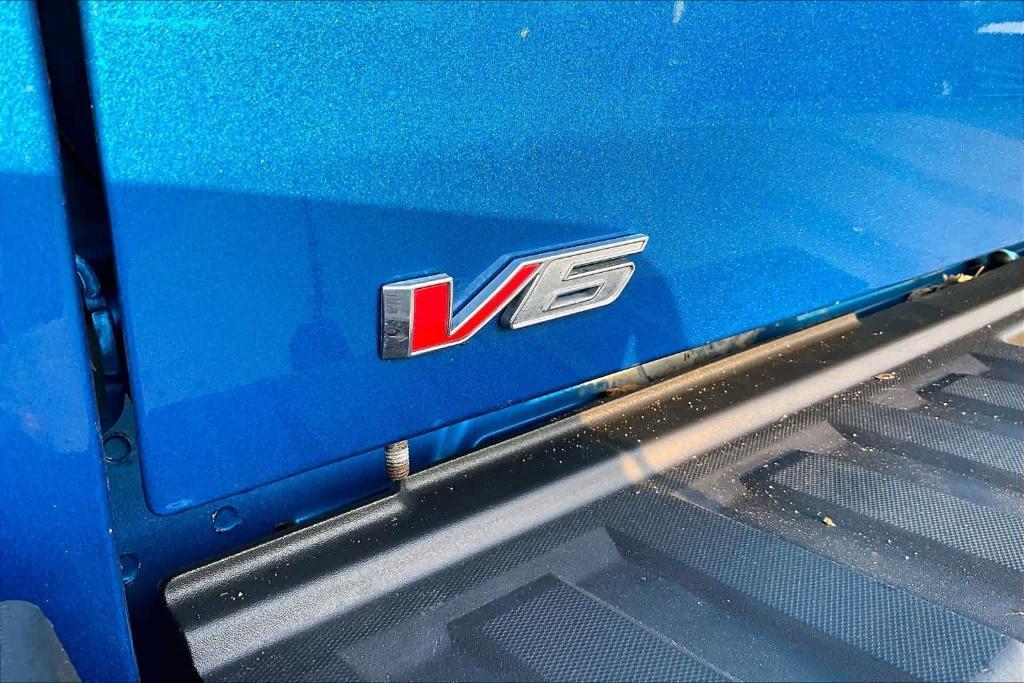 used 2021 GMC Canyon car, priced at $19,900