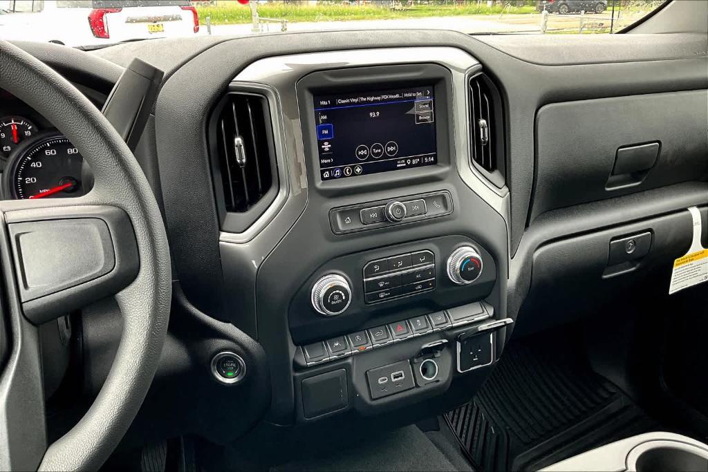 new 2024 GMC Sierra 1500 car, priced at $43,755