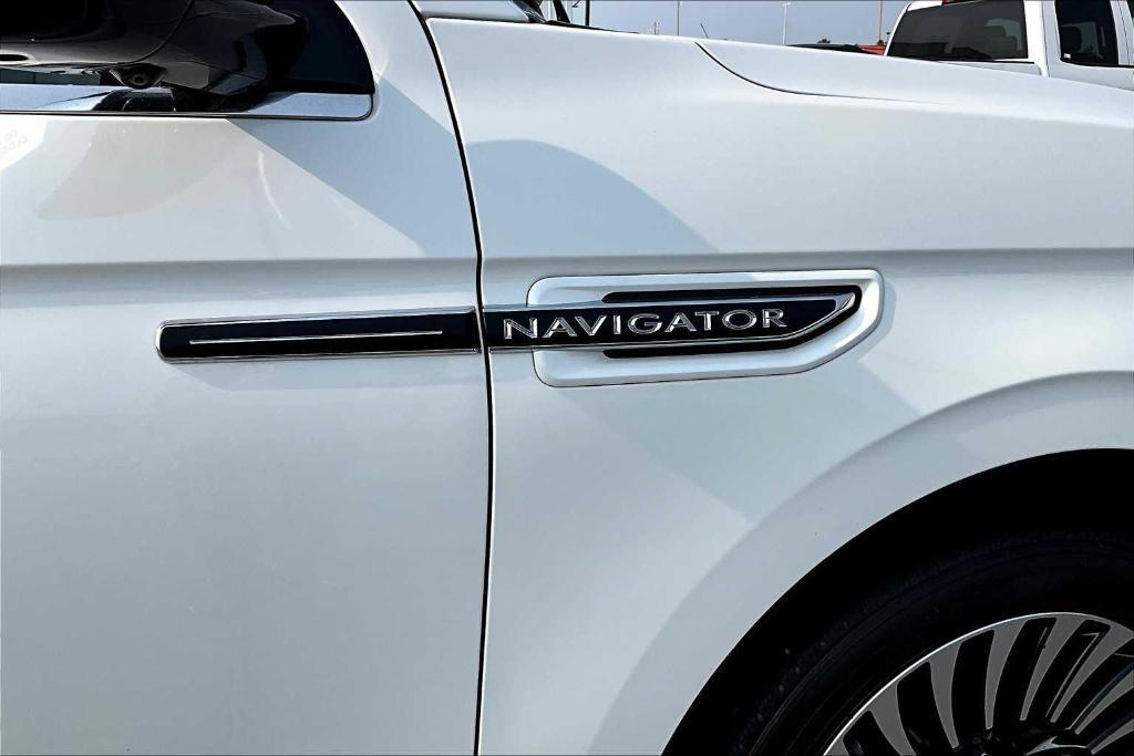 used 2021 Lincoln Navigator car, priced at $45,441
