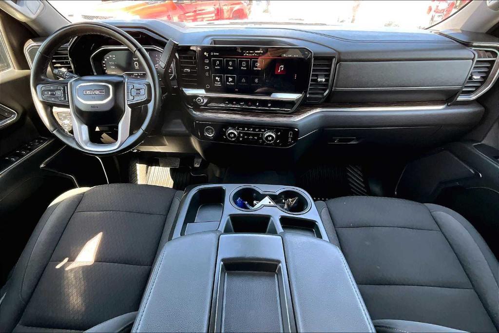 used 2024 GMC Sierra 1500 car, priced at $50,900