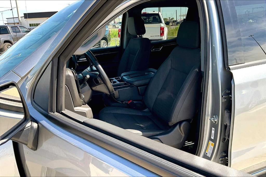 used 2024 GMC Sierra 1500 car, priced at $50,900