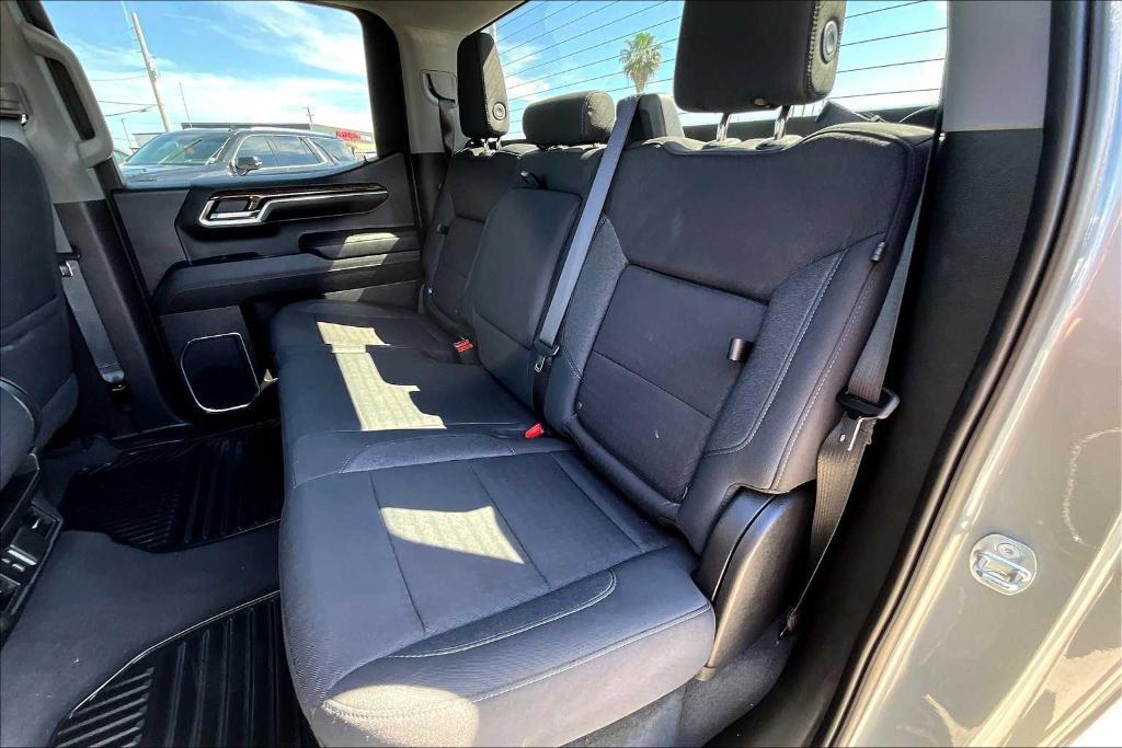 used 2024 GMC Sierra 1500 car, priced at $50,900
