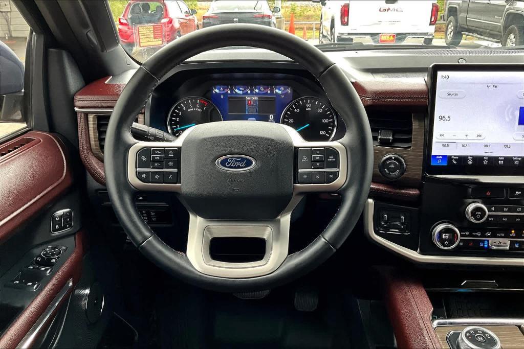 used 2023 Ford Expedition car, priced at $50,548