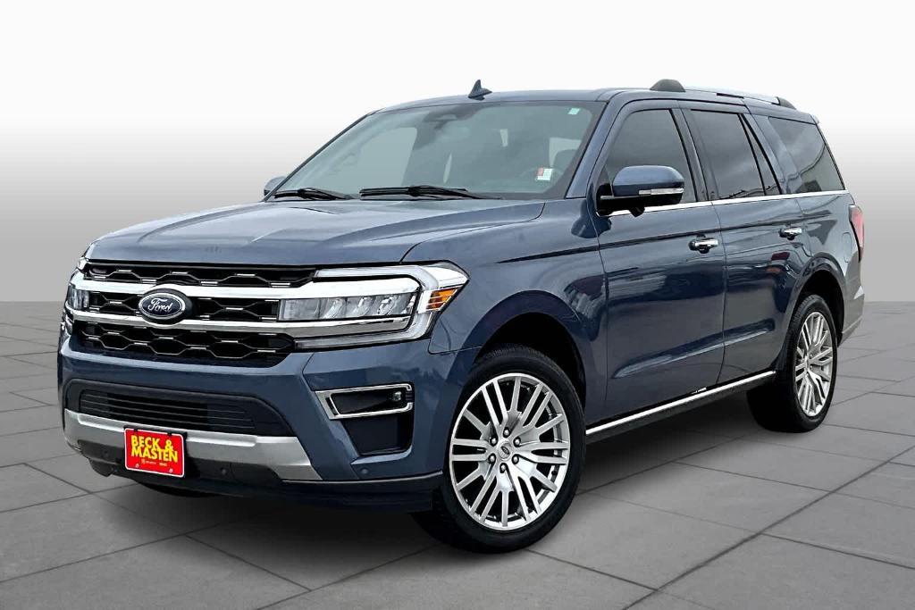 used 2023 Ford Expedition car, priced at $50,548