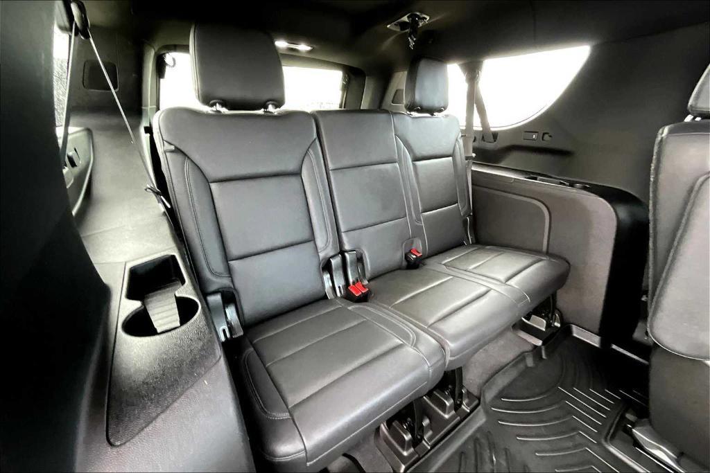 used 2021 Chevrolet Suburban car, priced at $40,900