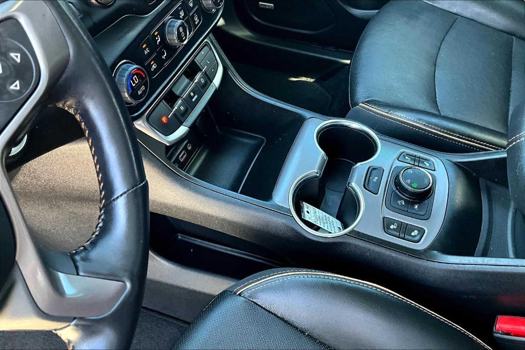 used 2022 GMC Terrain car, priced at $25,500