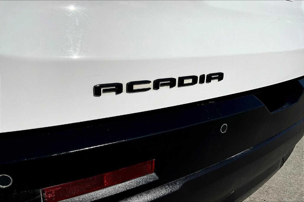 used 2023 GMC Acadia car, priced at $24,300