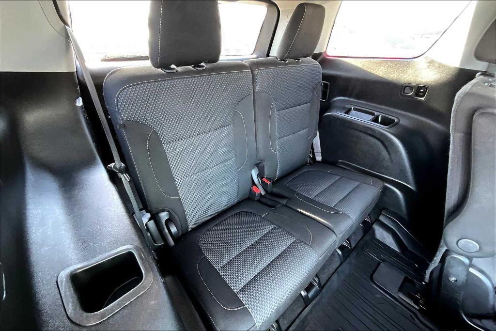 used 2023 GMC Acadia car, priced at $24,300